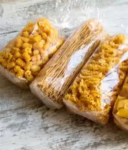 différents types de pâtes sous plastiques