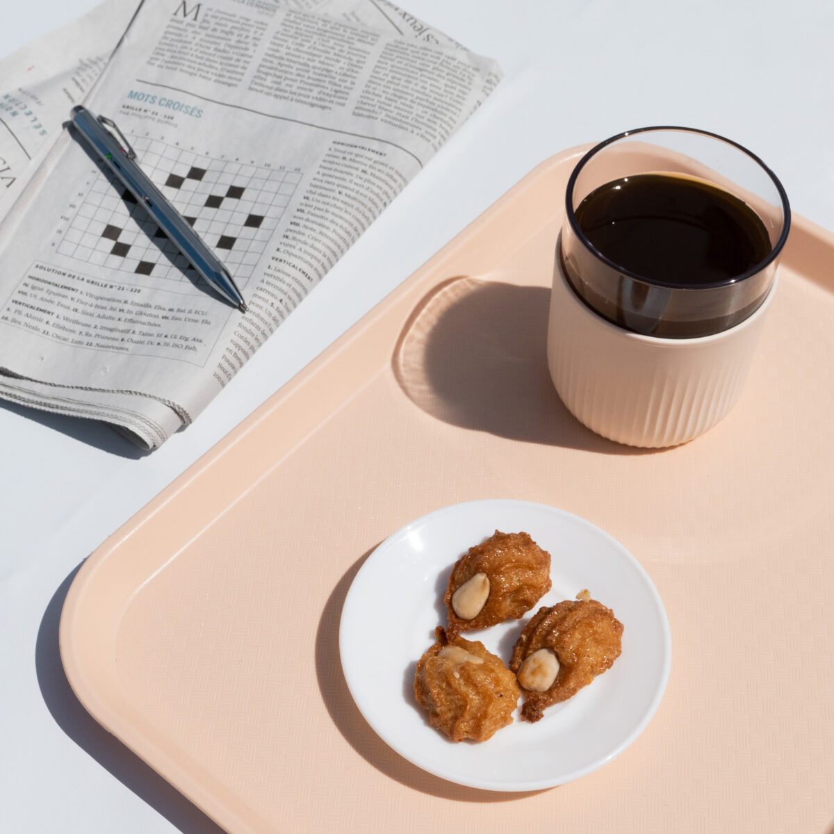 Gobelet réutilisable personnalisé en copolyester (40% de canne à sucre). Contenance : 280 ml.