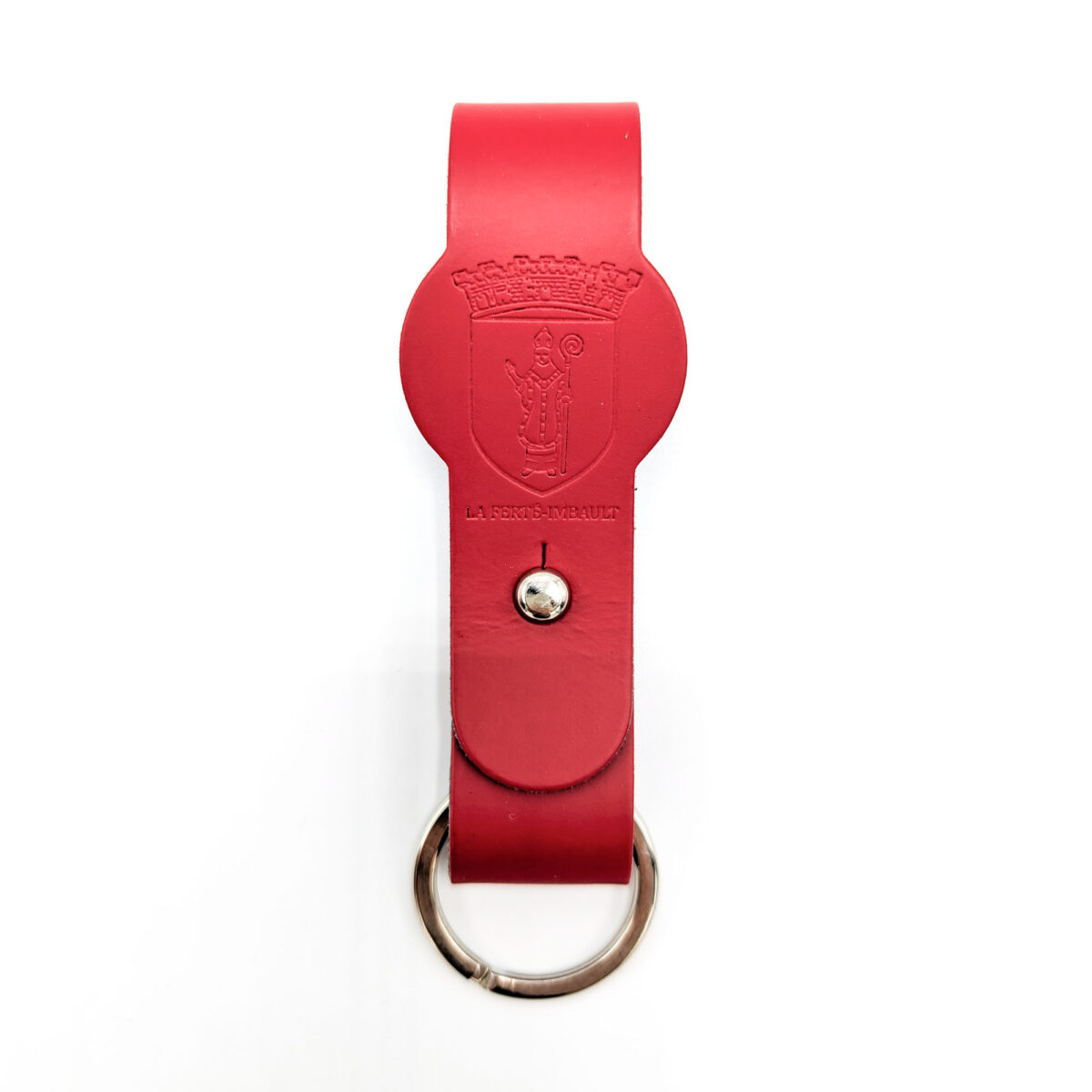 porte-clés en cuir recyclé <strong data-start="208" data-end="247">Porte-clés en cuir recyclé</strong>, disponible en trois formats : <strong data-start="279" data-end="303">lanière grand format</strong> (2 x 12 cm), <strong data-start="317" data-end="341" data-is-only-node="">lanière petit format</strong> (1,5 x 9 cm) et <strong data-start="358" data-end="378">format médaillon</strong> (2 x 12 cm). Léger avec un poids de 10 g. Personnalisation par <strong data-start="442" data-end="455">embossage</strong> sur une zone de marquage de 15 x 100 mm. Fabrication en <strong data-start="512" data-end="522">France</strong>.
