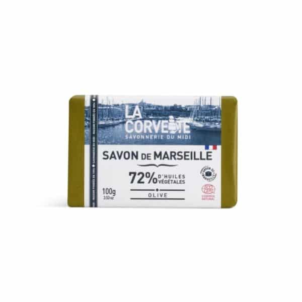 Un pain de savon avec la mention Savon de Marseille Olive dessus.
