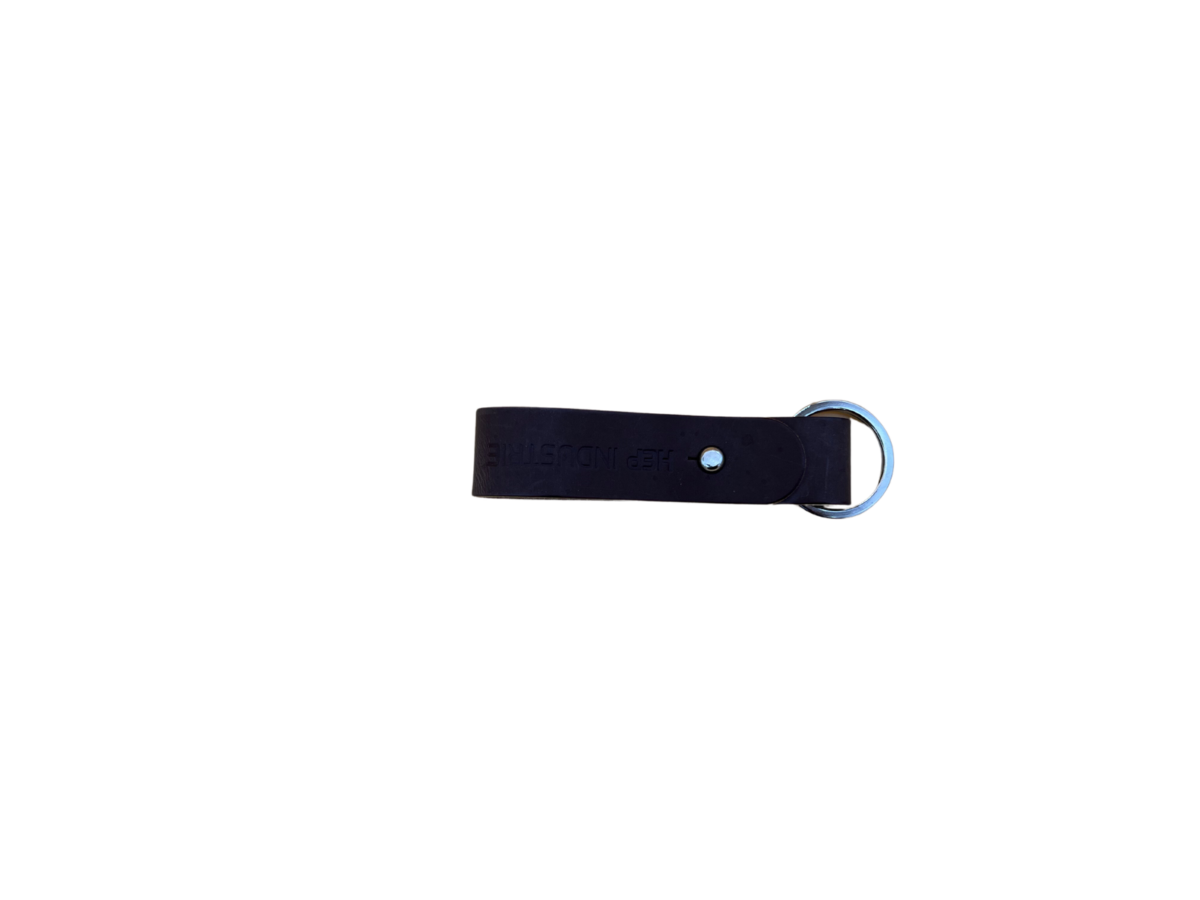 porte clé personnalisable fabriqué en France à partir de cuir recyclé vu de face