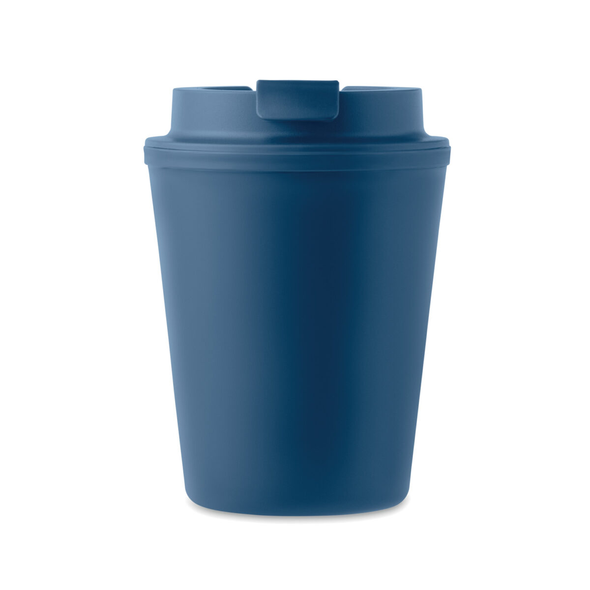 Mug Isotherme à Couvercle en PP Recyclé <strong data-start="209" data-end="229">Mug double paroi</strong> en polypropylène de 300 ml, dimensions Ø9 x 12 cm, poids 9,9 g. Compatible micro-ondes et lave-vaisselle. Personnalisation par tampographie 1 à 4 couleurs (30 x 40 mm) ou sérigraphie circulaire (50 x 220 mm).