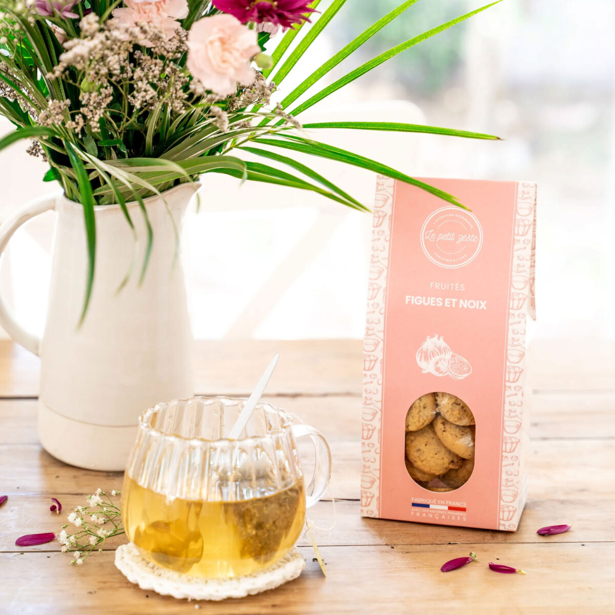 sablés fruités bio Goûtez à la douceur de l'authenticité avec nos Sablés Fruités Bio . Une recette artisanale où les ingrédients se rencontrent pour une expérience gustative inoubliable.
