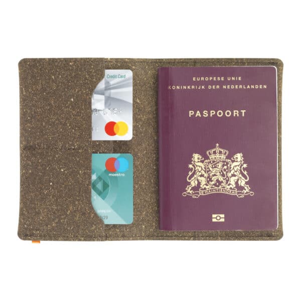 GK20894 - Protège passeport en cuir recyclé personnalisable avec une tampographie 1 couleur