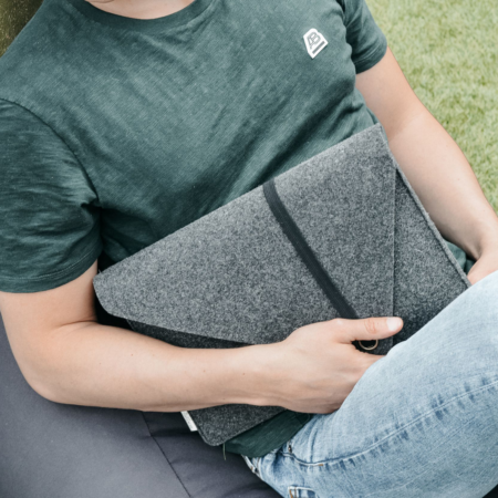 Housse PC portable personnalisable en feutre recyclé 15/16 pouces – vue 2