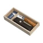 Couteau de poche Opinel N°08 en acier inoxydable avec manche en bois et étui en imitation cuir, personnalisable par gravure laser