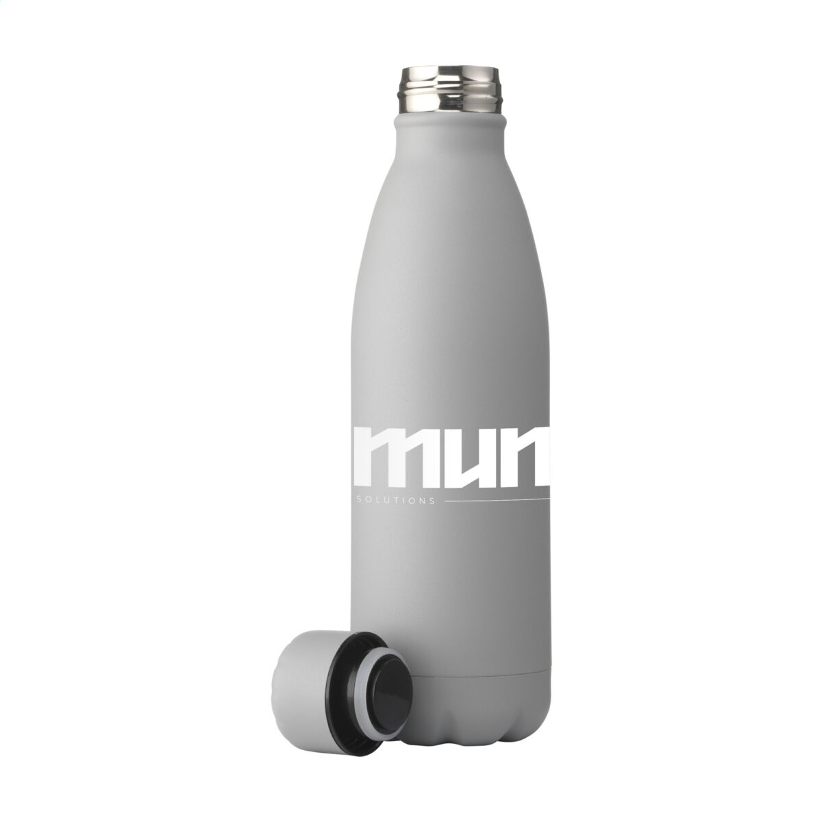 gourde isotherme,gourde en acier inoxydable recyclé <strong>Gourde isotherme en acier inoxydable recyclé</strong>, idéale pour conserver les boissons chaudes et froides. <strong>Personnalisation par gravure laser ou impression numérique</strong> sur différentes zones de marquage. <strong>Dimensions : 7 x 26 cm</strong> – <strong>Poids : 285g</strong> – <strong>Contenance : 500 ml</strong>.