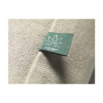 Sac cabas 19L en fibres de chanvre 475 g/m², personnalisable en sérigraphie (1 ou 2 couleurs). Résistant, écologique et réutilisable pour un usage quotidien.