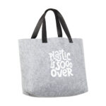 Totebag recyclé 20L en feutre RPET fabriqué à partir de bouteilles PET recyclées, personnalisable en sérigraphie (1 ou 2 couleurs)