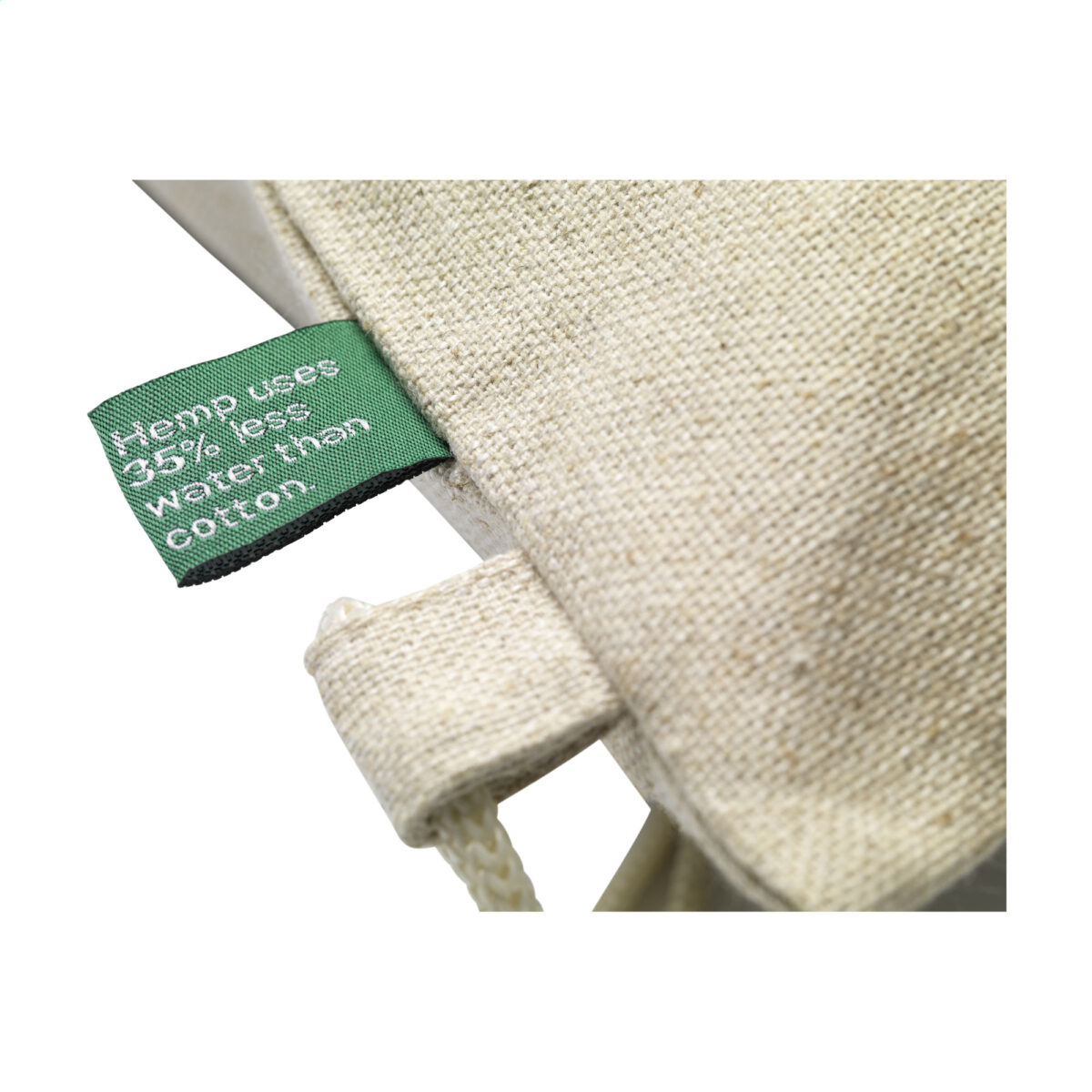 Sac en chanvre 250 g/m², avec cordon de serrage et personnalisation en sérigraphie (1 ou 2 couleurs). Format 33 x 40 cm, résistant et écoresponsable.