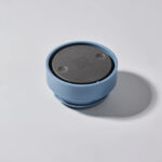 Tasse thermos réutilisable 225 ml, fabriquée en 98% d’acier inoxydable recyclé avec un couvercle innovant Quick-Click™. Personnalisation par gravure laser (avec ou sans nominatif) sur une zone de 35 x 35 mm. Dimensions : 8,4 x 12,8 cm – Poids : 231g – Disponible en blanc, bleu, vert et noir.