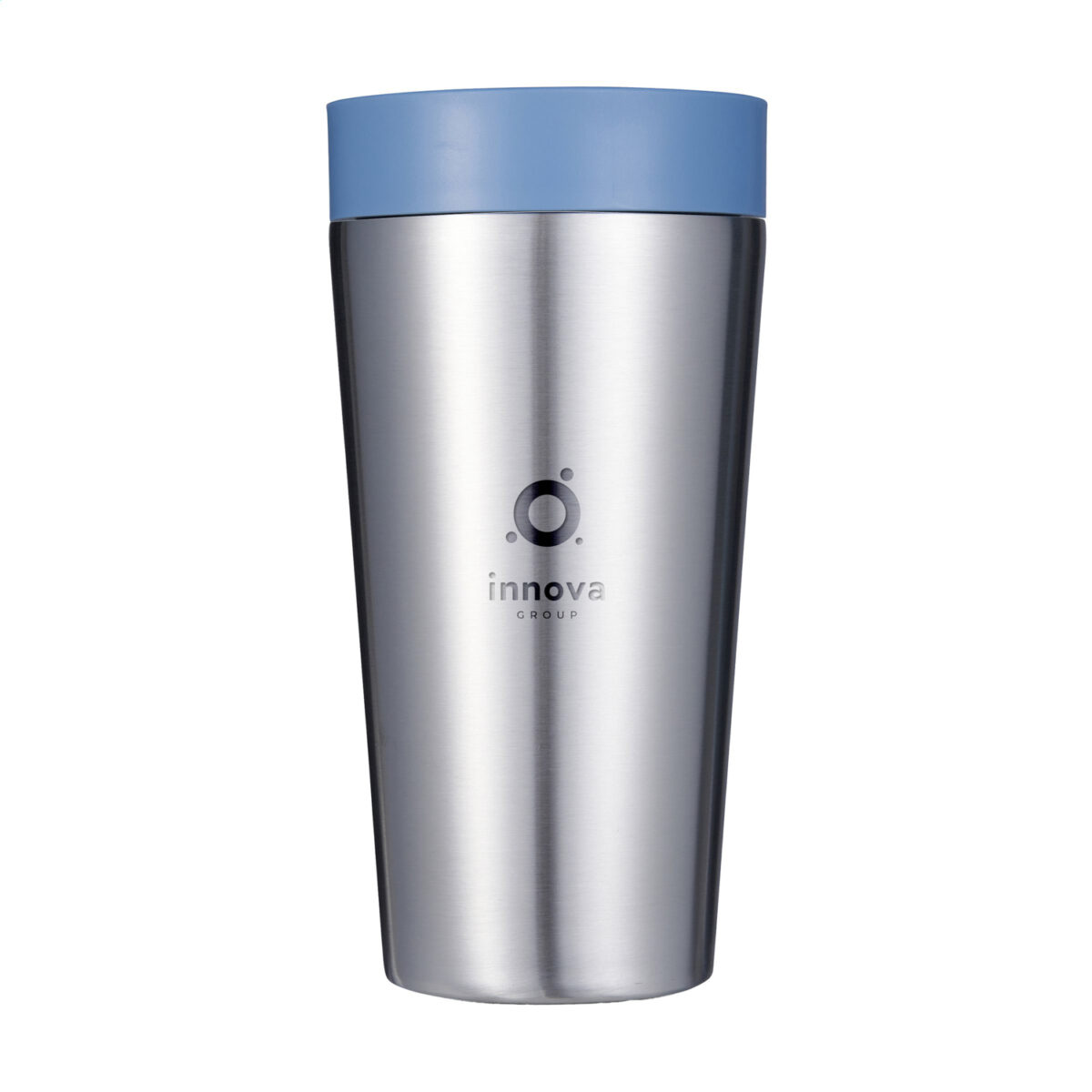 Thermos réutilisable 340 ml, fabriqué en 98% d’acier inoxydable recyclé, avec couvercle innovant Quick-Click™ et Trust-Lock™. Personnalisation par gravure laser (avec ou sans nominatif) sur une zone de 35 x 35 mm. Dimensions : 8,4 x 20 cm – Poids : 276g – Disponible en blanc, bleu, vert et noir.