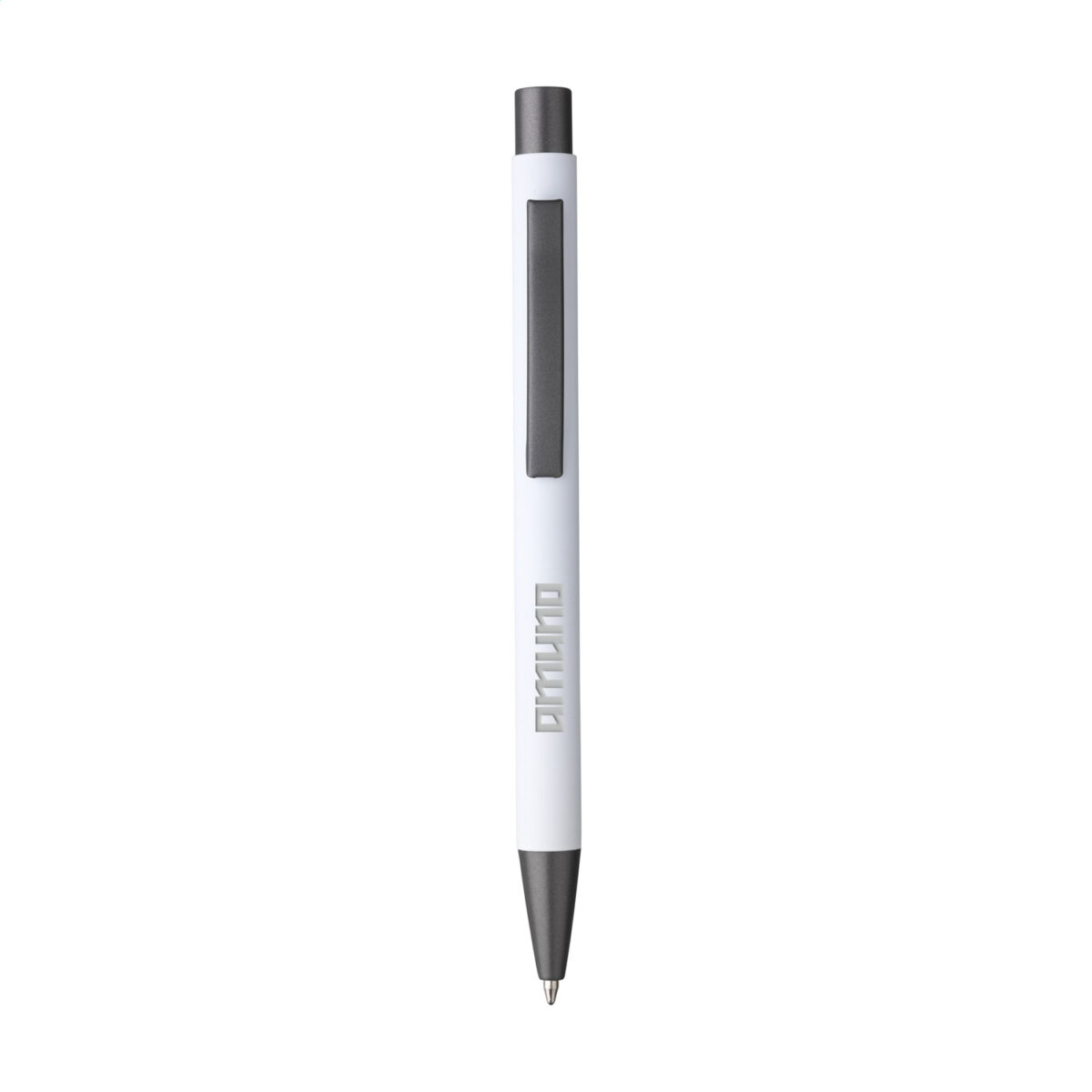 Stylo bille en aluminium recyclé, léger et élégant, avec encre bleue. Personnalisation par gravure laser ou impression numérique (quadri) sur plusieurs zones de marquage. Dimensions : 13,5 x 1 cm – Poids : 18g – Disponible en 8 couleurs.