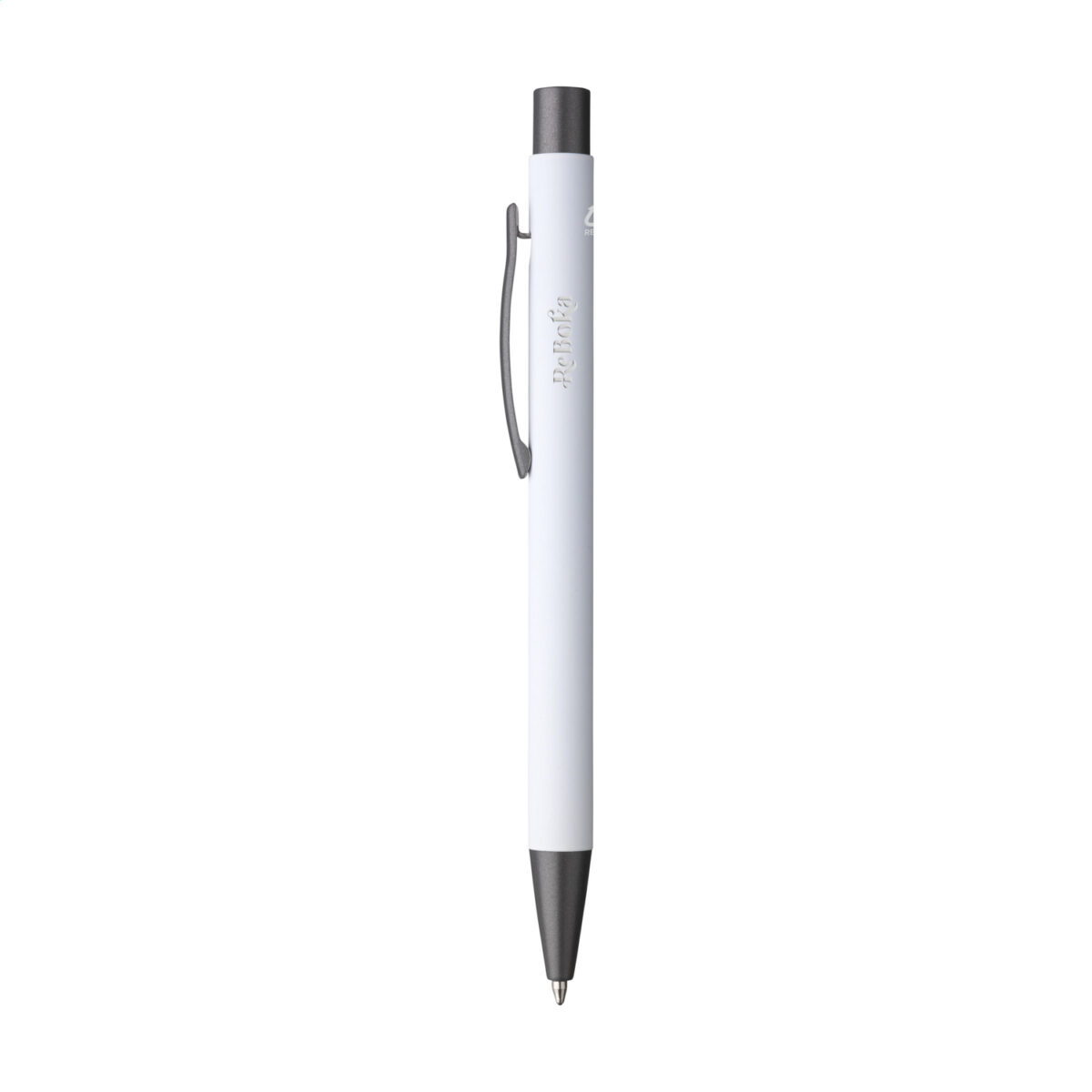 Stylo bille en aluminium recyclé, léger et élégant, avec encre bleue. Personnalisation par gravure laser ou impression numérique (quadri) sur plusieurs zones de marquage. Dimensions : 13,5 x 1 cm – Poids : 18g – Disponible en 8 couleurs.