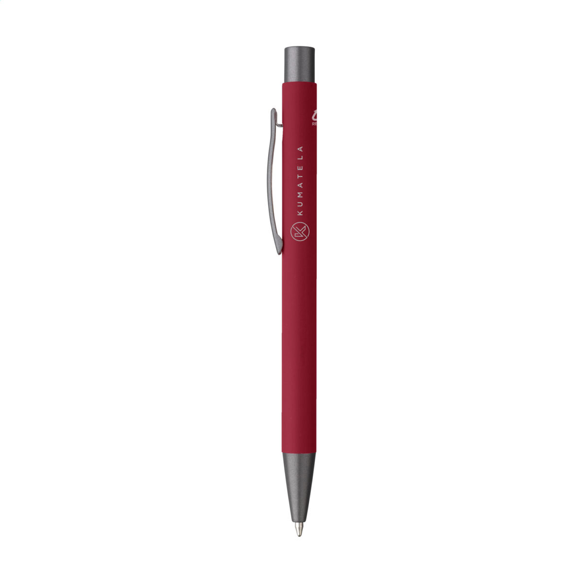 Stylo bille en aluminium recyclé, léger et élégant, avec encre bleue. Personnalisation par gravure laser ou impression numérique (quadri) sur plusieurs zones de marquage. Dimensions : 13,5 x 1 cm – Poids : 18g – Disponible en 8 couleurs.