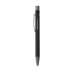 Stylo bille en aluminium recyclé, léger et élégant, avec encre bleue. Personnalisation par gravure laser ou impression numérique (quadri) sur plusieurs zones de marquage. Dimensions : 13,5 x 1 cm – Poids : 18g – Disponible en 8 couleurs.