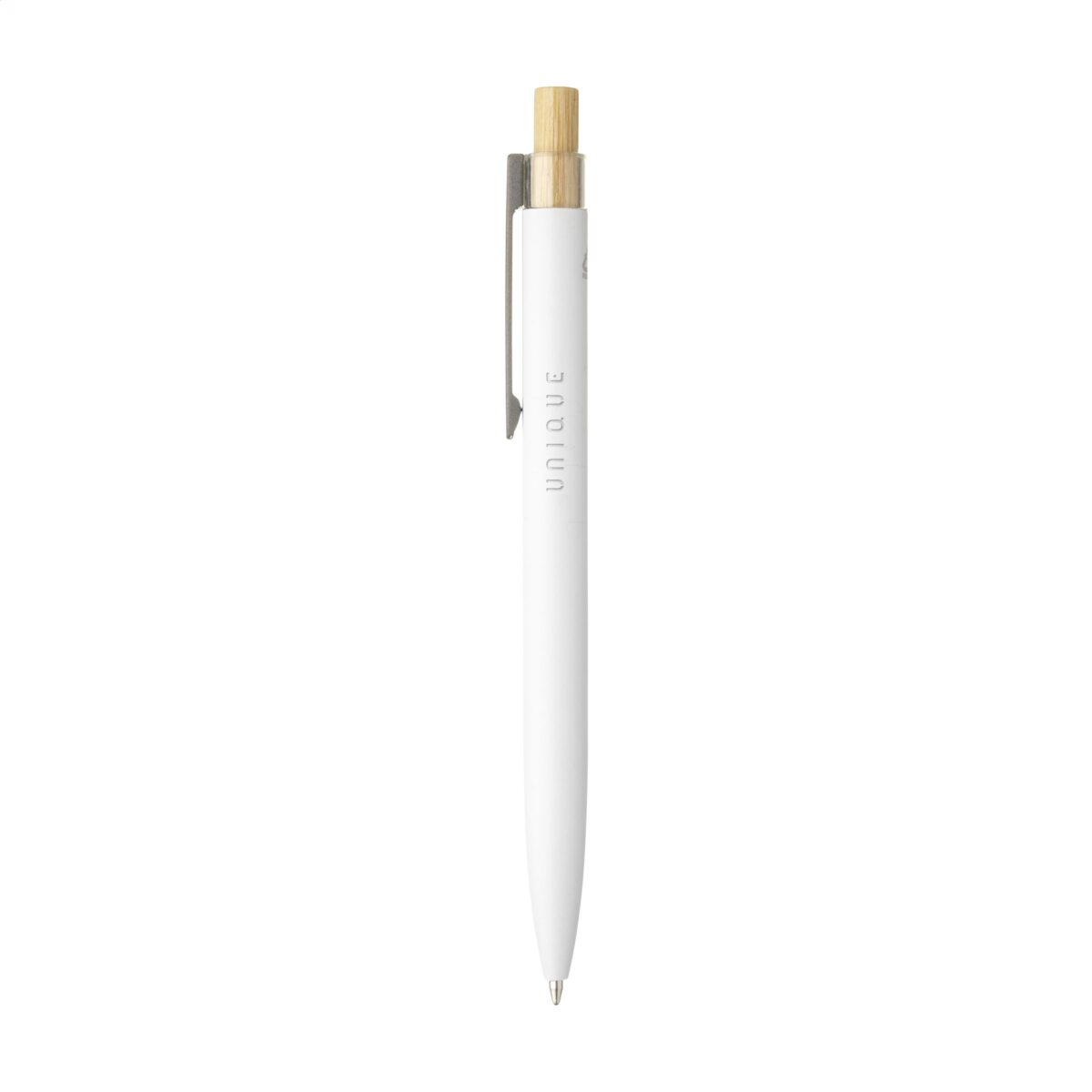 stylo bille recyclé Stylo à bille à <strong data-start="161" data-end="176">encre bleue</strong> avec un <strong data-start="185" data-end="220">corps en aluminium 100% recyclé</strong>, un <strong data-start="225" data-end="254">bouton-poussoir en bambou</strong> et un <strong data-start="261" data-end="287">support en ABS recyclé</strong>. Certifié <strong data-start="298" data-end="305">GRS</strong>, il contribue à la réduction de l'empreinte écologique.