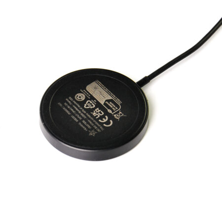 Chargeur à induction 15W en ABS recyclé avec câble – vue 2
