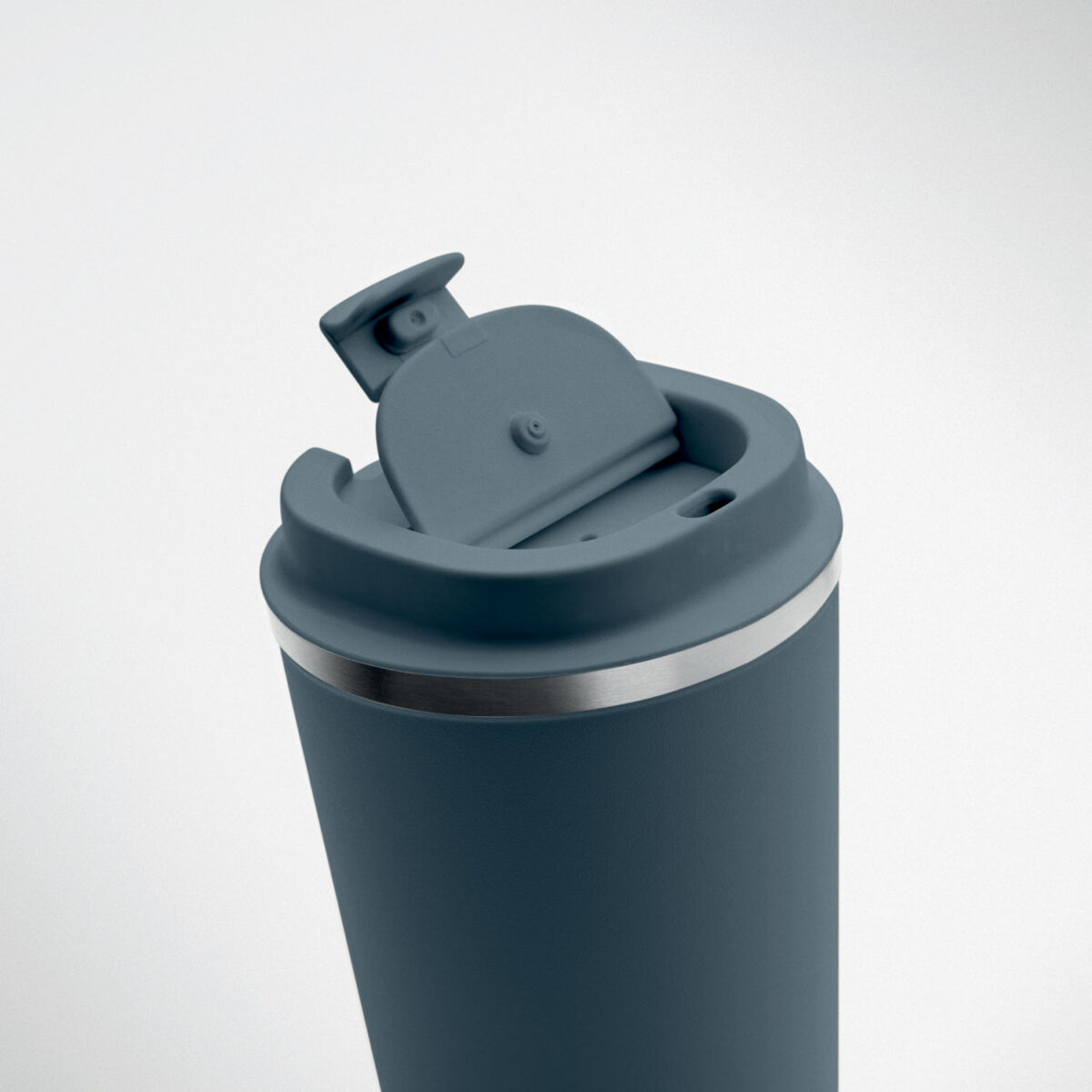 thermos en acier inox <b>Gobelet en acier inoxydable à double paroi</b> de <b>350 ml</b> avec <b>couvercle en PP</b>, dimensions <b>8,5 x 8,5 x 14 cm</b> pour un poids de <b>293 g</b>. <b>Étanche</b>, <b>isotherme</b> et compatible <b>lave-vaisselle</b>, disponible en <b>Beige</b>, <b>Blanc</b>, <b>Bleu</b>, <b>Métal</b>, <b>Noir</b> et <b>Vert</b>. Personnalisation par <b>gravure laser</b>, <b>gravure laser 360°</b>, <b>impression numérique 360° (quadri)</b> ou <b>sérigraphie circulaire (1 couleur)</b> avec <b>zones de marquage</b> dédiées sur le corps du gobelet.