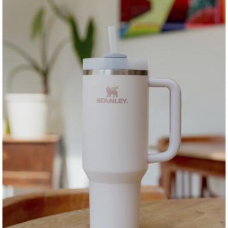 Gobelet isotherme Stanley Quencher H2.0 1200 ml personnalisable – vue 2