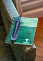 Étui stylo élastique en cuir recyclé personnalisé Made in France – Image 3