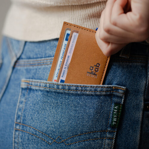 Porte-carte classique personnalisé cuir recyclé - Made in France – vue 2