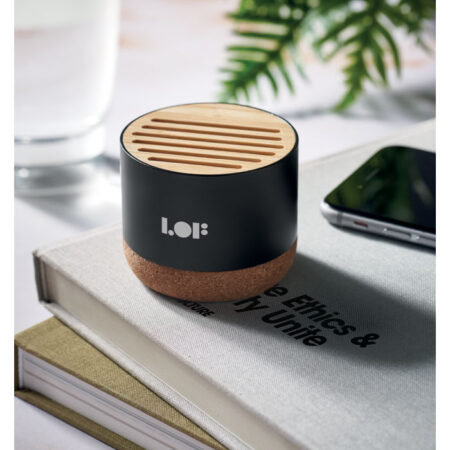 Enceinte Bluetooth liège et aluminium recyclé – vue 2