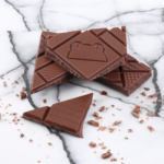 Tablette chocolat lait bio illustrée 70g, bandeau personnalisé – France – vue 6
